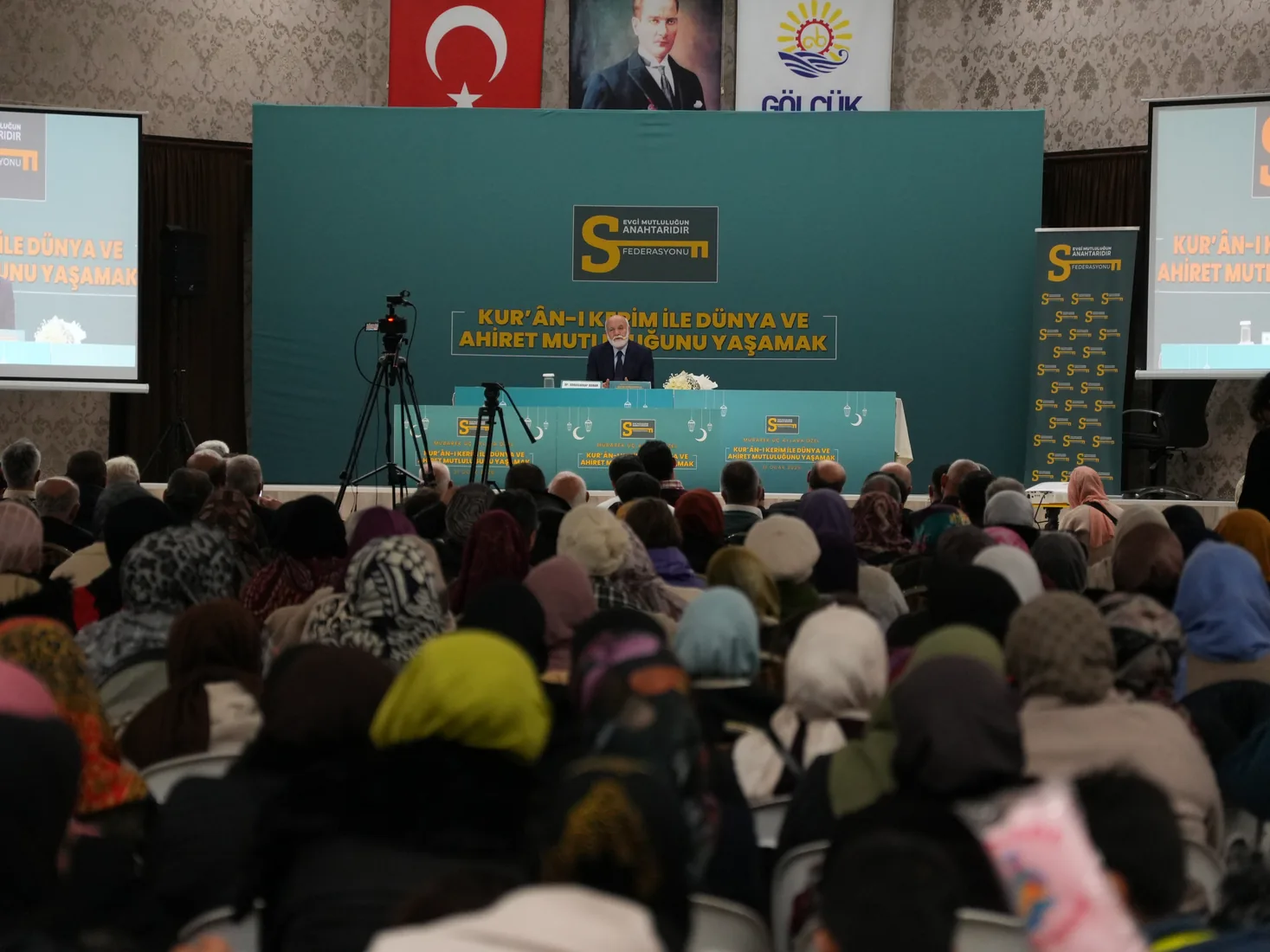 Kur’an-ı Kerim ile Dünya ve Ahiret Mutluluğunu Yaşamak galeri 6