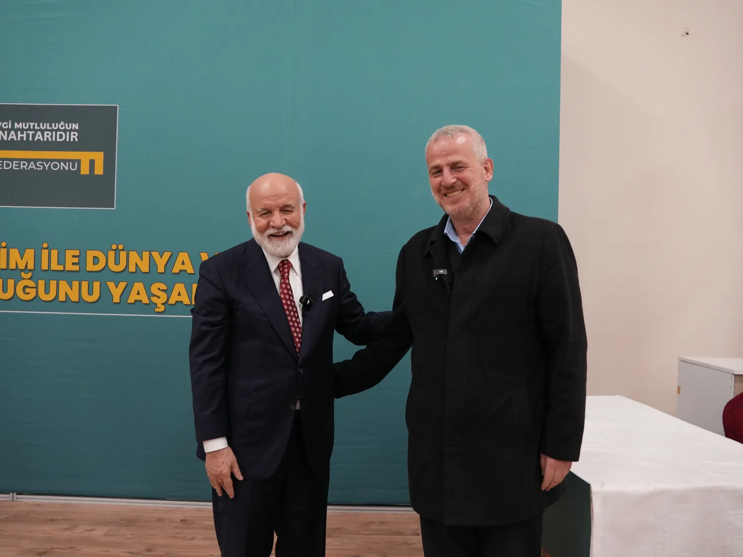 Kur’an-ı Kerim ile Dünya ve Ahiret Mutluluğunu Yaşamak galeri 4